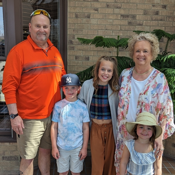 Meet your Posher, Crystal - Picture 9 of 9